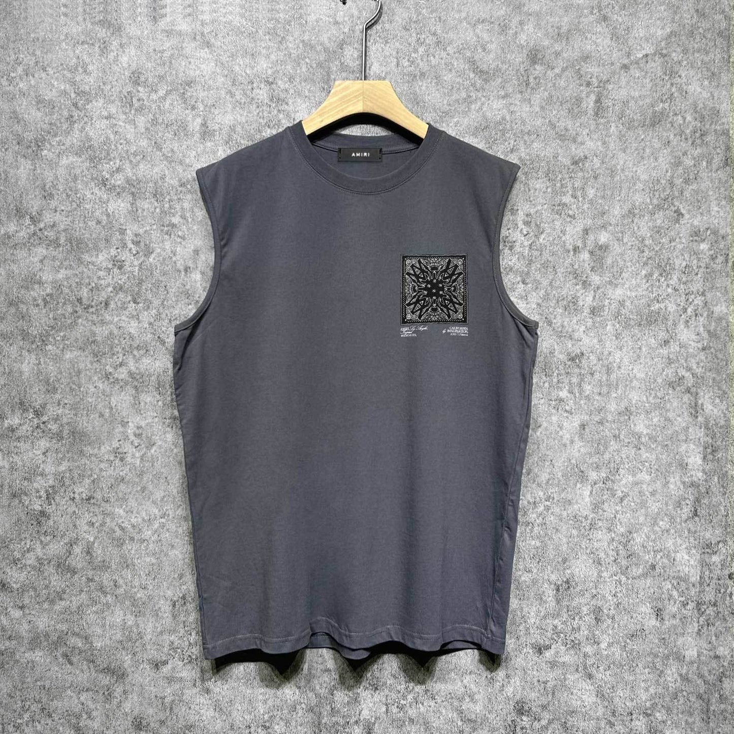 Amiri tank top simple logo square scarf printing