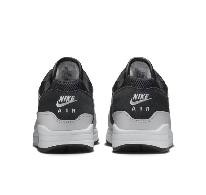 Nike Air Max 1 "Essential Off Noir Vast Grey"