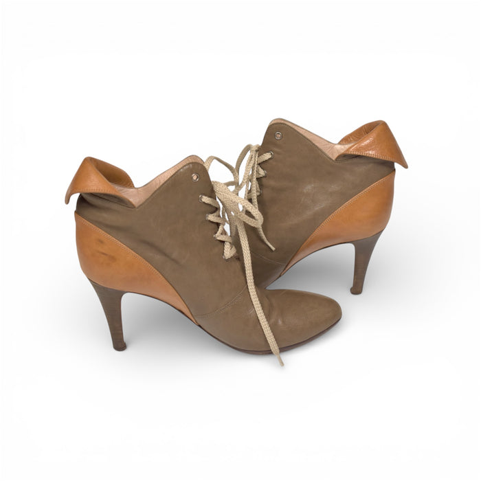 Chloe lace-up boots