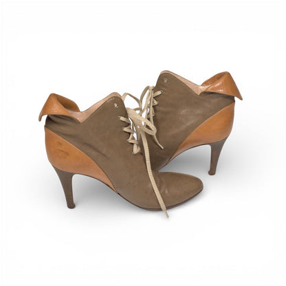 Chloe lace-up boots