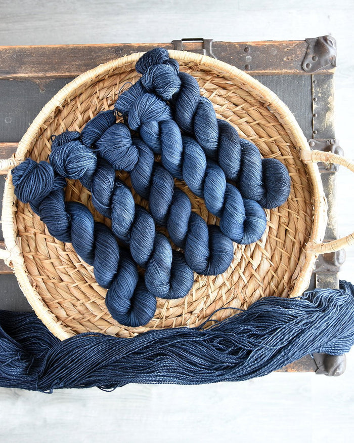 Destination Yarn Mini Skein Set Great Lakes Classic Blues - MINI SKEIN SET