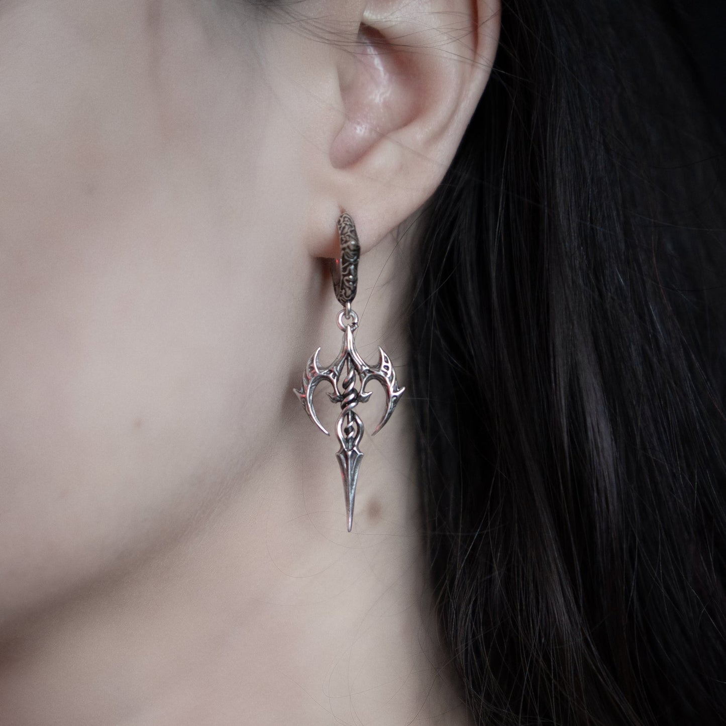 LONGINUS HALO PIERCER EARRINGS