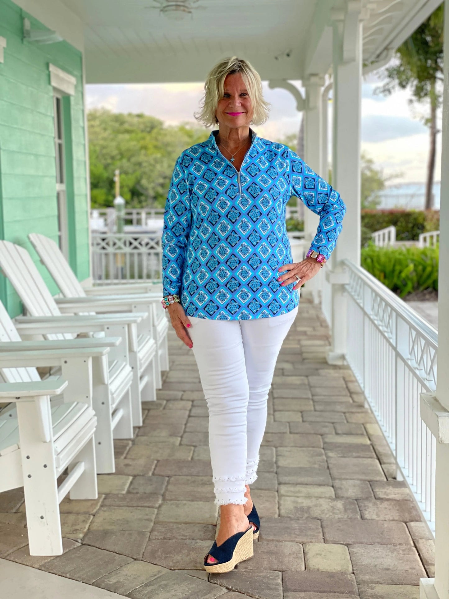 BAHAMA BLUE TURTLE HALF ZIPPER