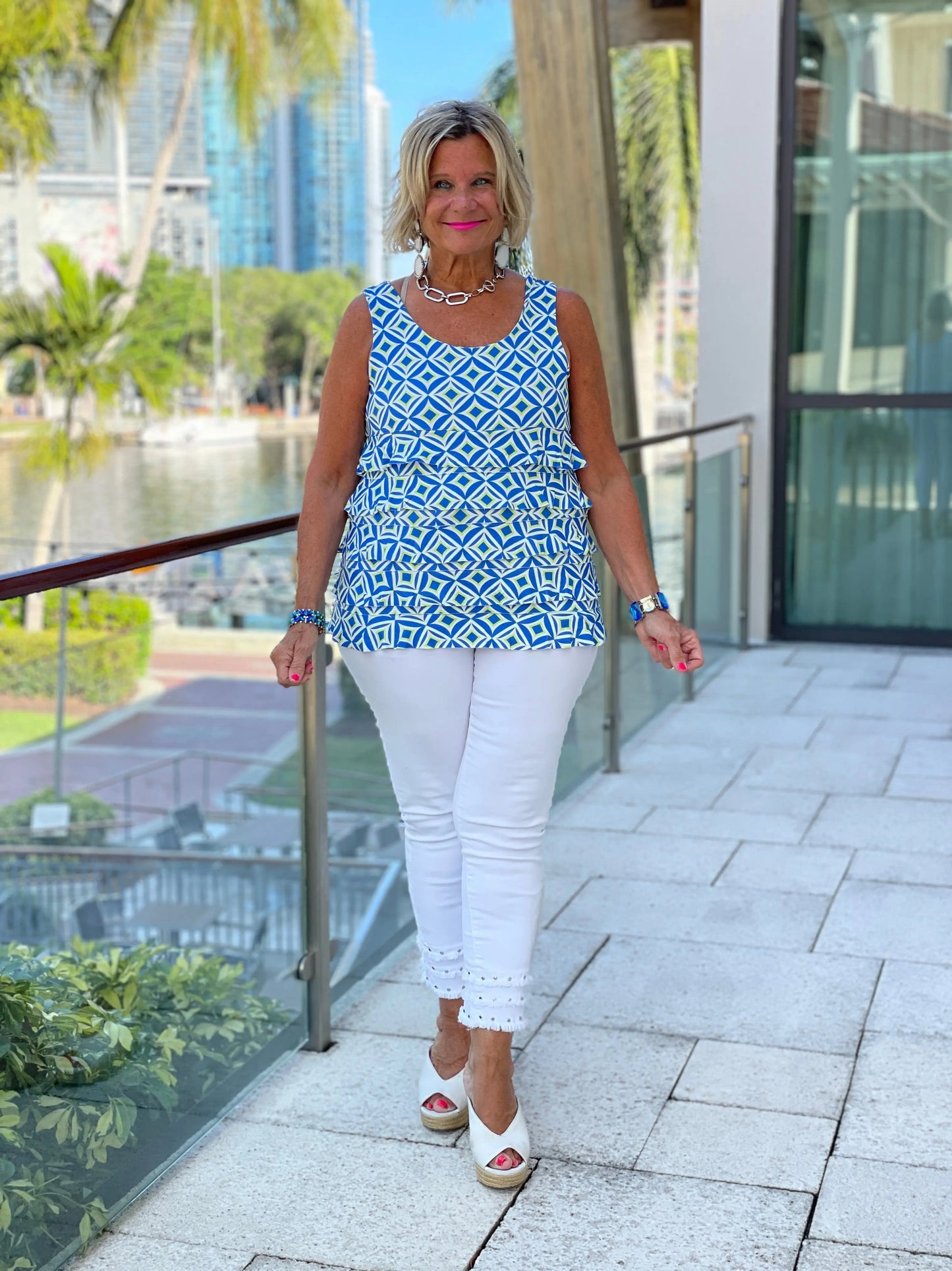 AQUA DIAMONDS CHA CHA TANK