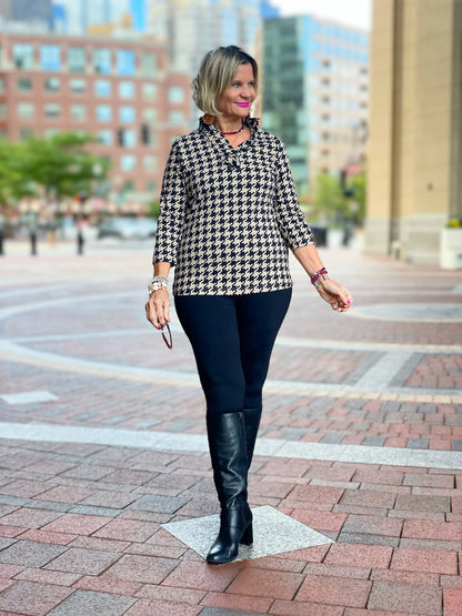 HOUNDSTOOTH RUFFLE TOP