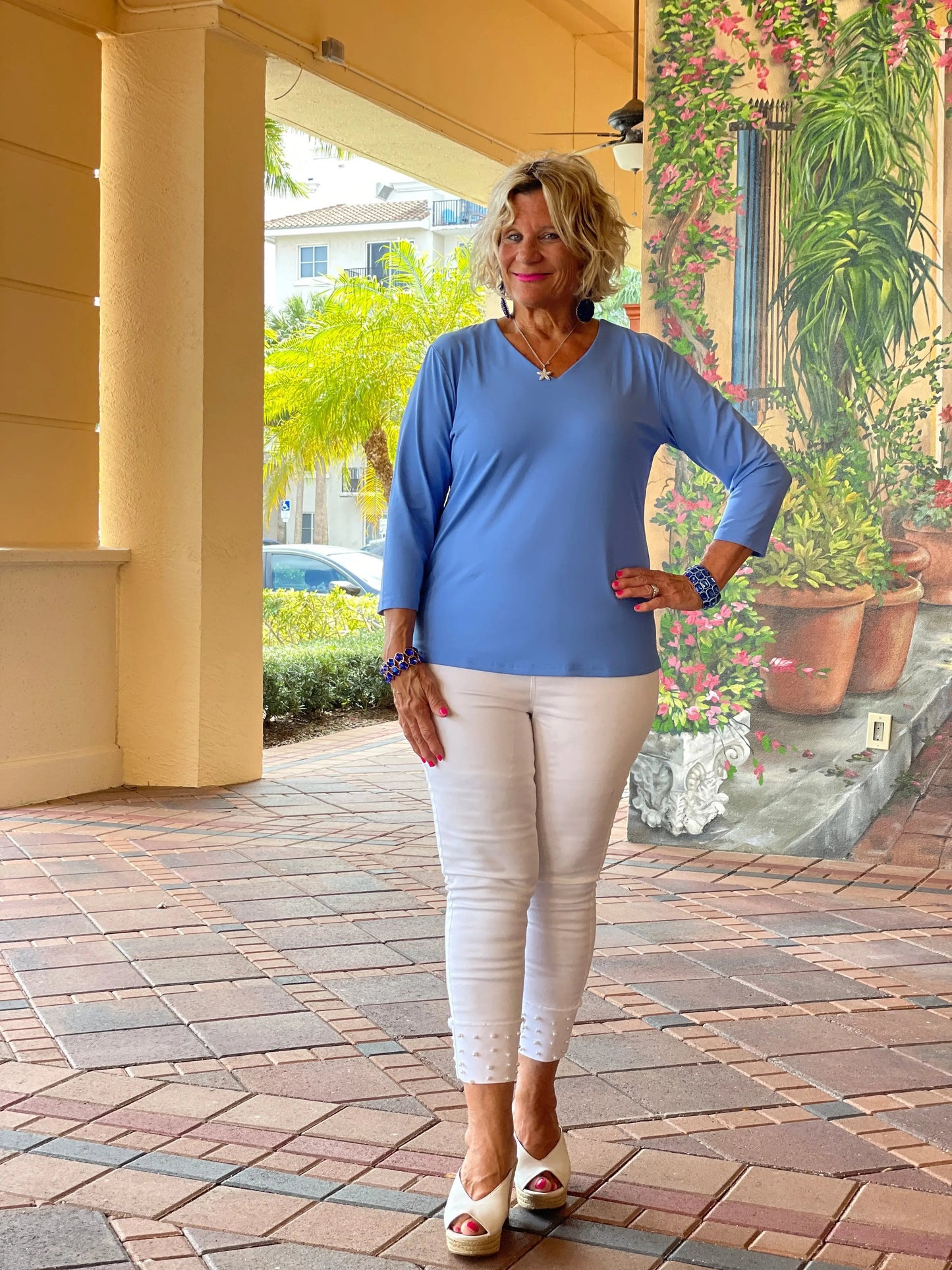 LIGHT PERRI SLEEVE V NECKi