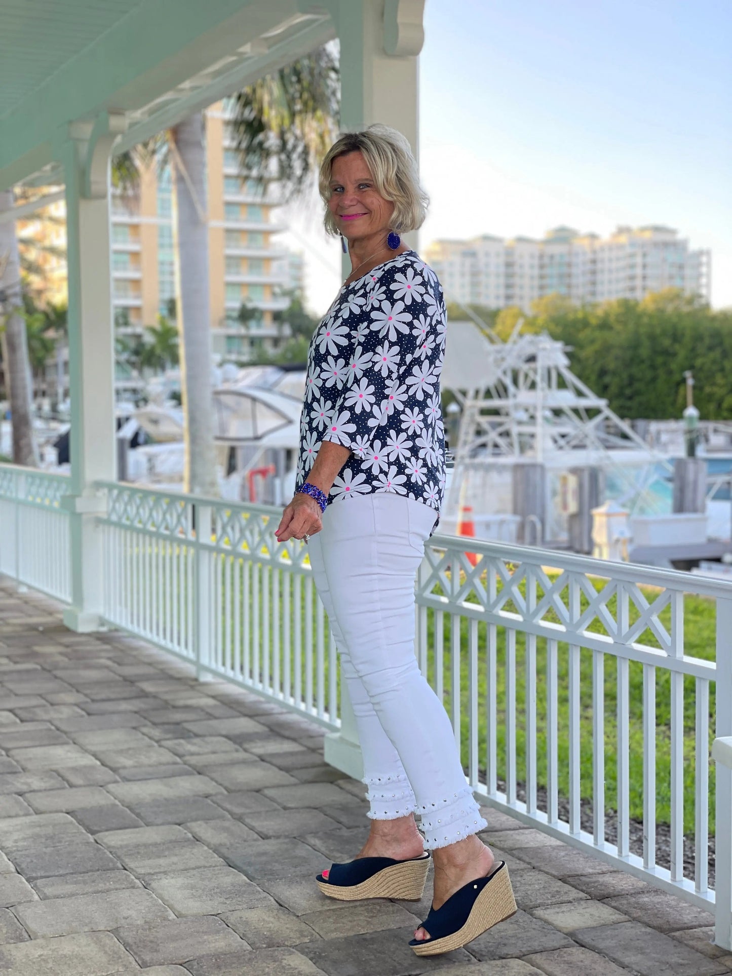 DAISY DAY ASYMMETRIC TOP
