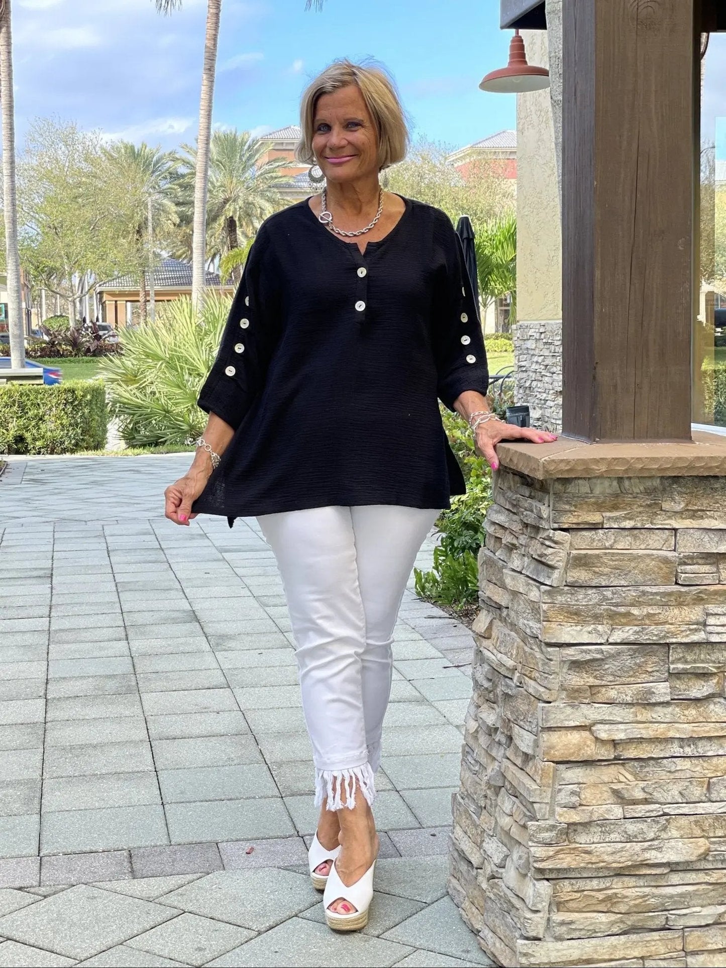 BLACK 3 BUTTON WAFFLE COTTON