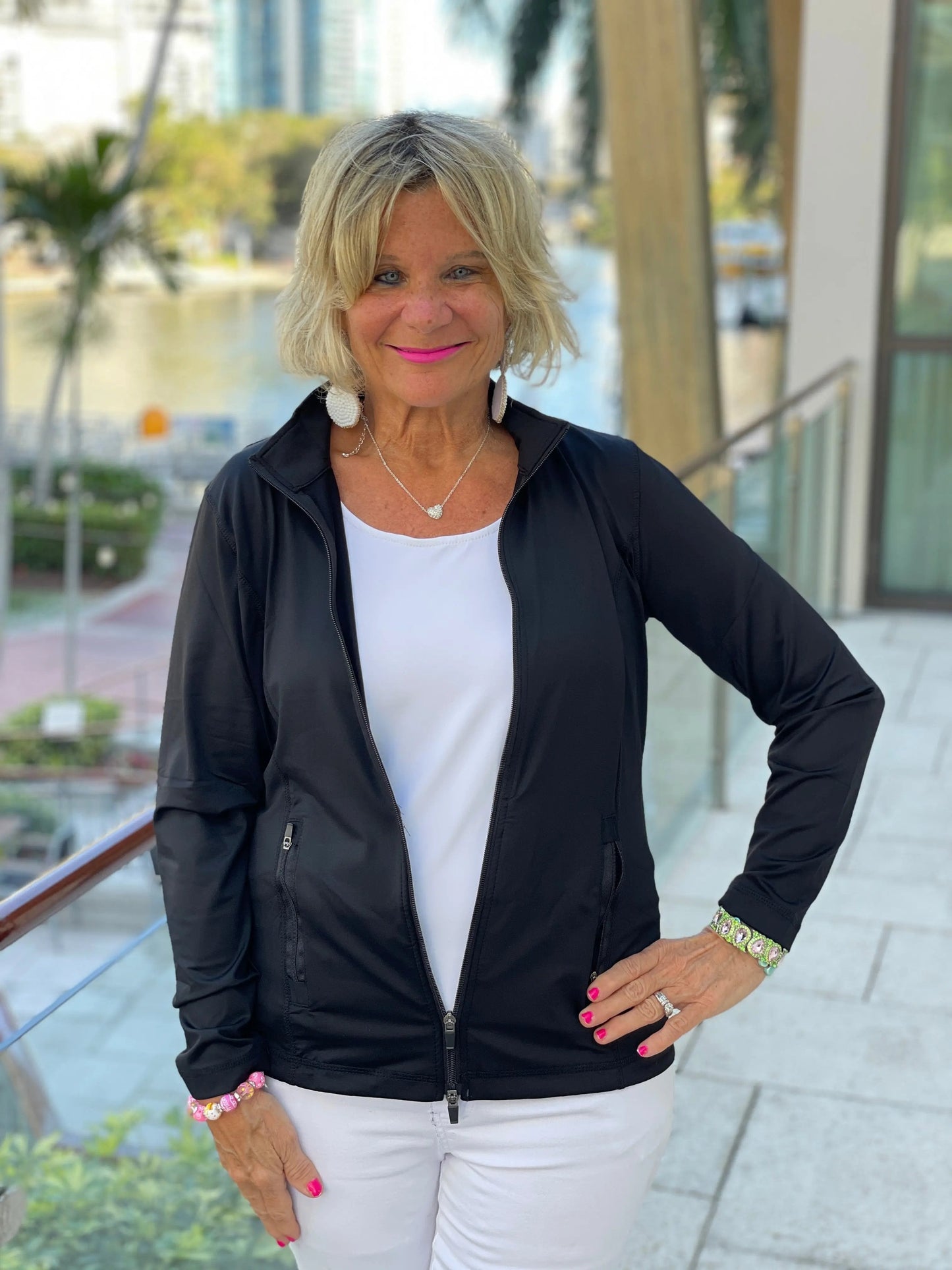 LULU-B BLACK FULL ZIPPER