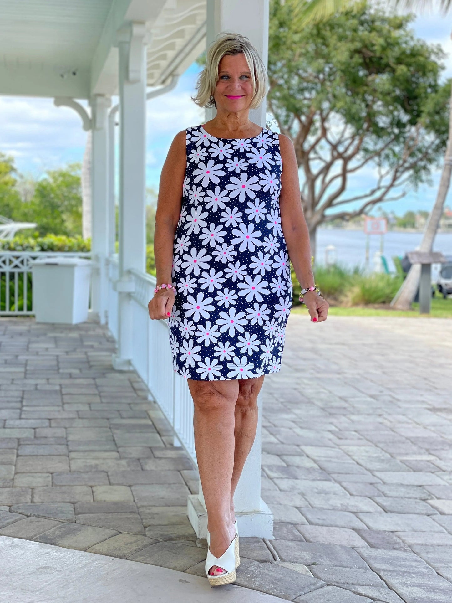 DAISY DAY SHIFT DRESS