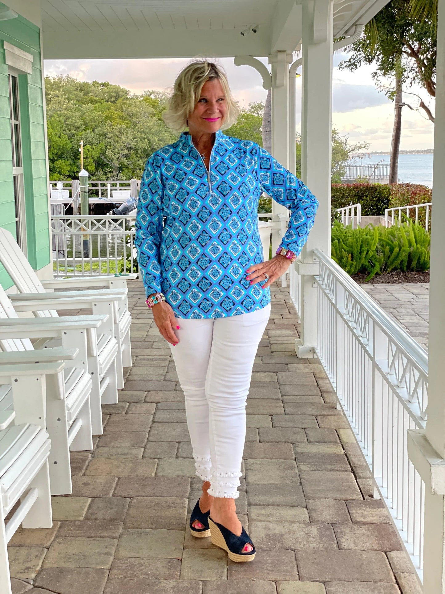 BAHAMA BLUE TURTLE HALF ZIPPER