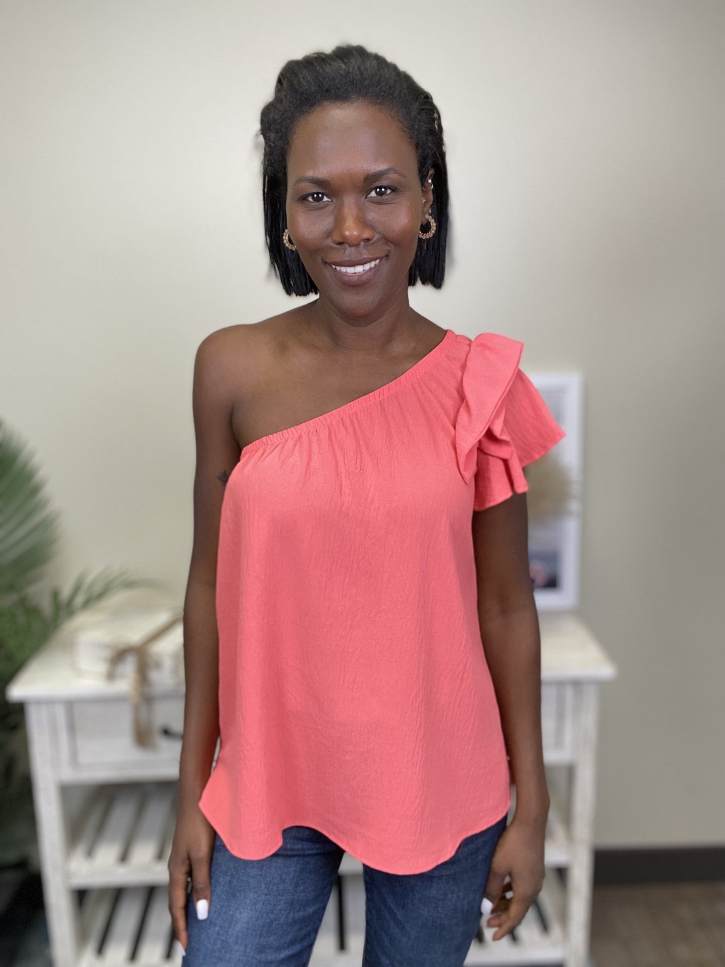 Turning Heads Women's Ruffle Short Sleeve Top