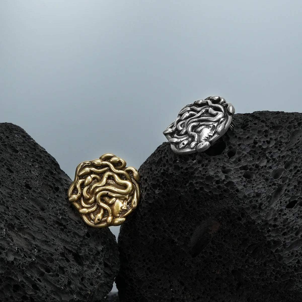 MEDUSA UNBOUND BROOCH