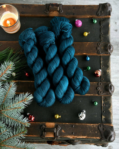 Destination Yarn fingering weight yarn Midnight Clear