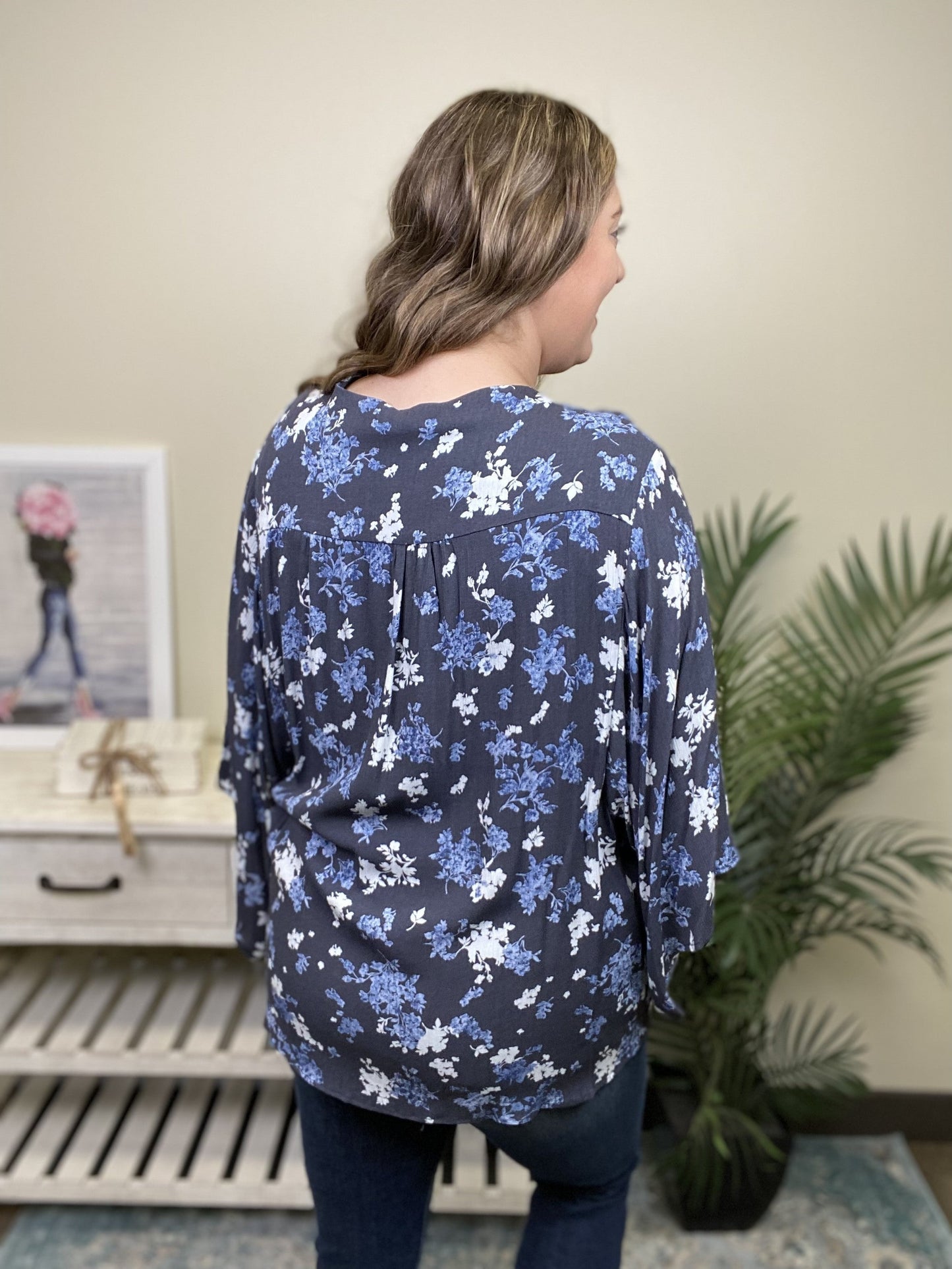 Yours To Keep Women's Hi-Lo 3/4 Kimono Sleeve Top