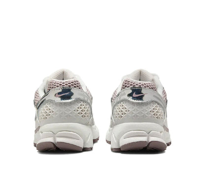 Nike Zoom Vomero 5 Metallic Silver Platinum Violet