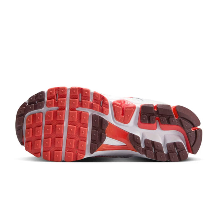 Nike Zoom Vomero 5 Valentine's Day