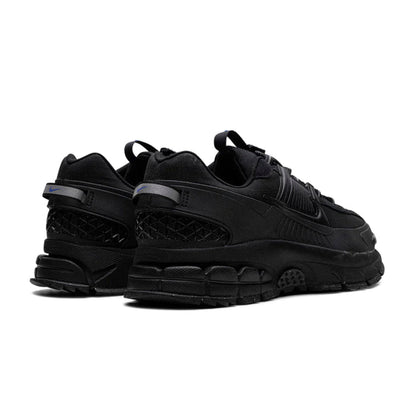 Nike Zoom Vomero Roam Triple Black